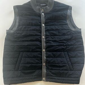 Barbour Men's Navy and Gray Quilted Vest
